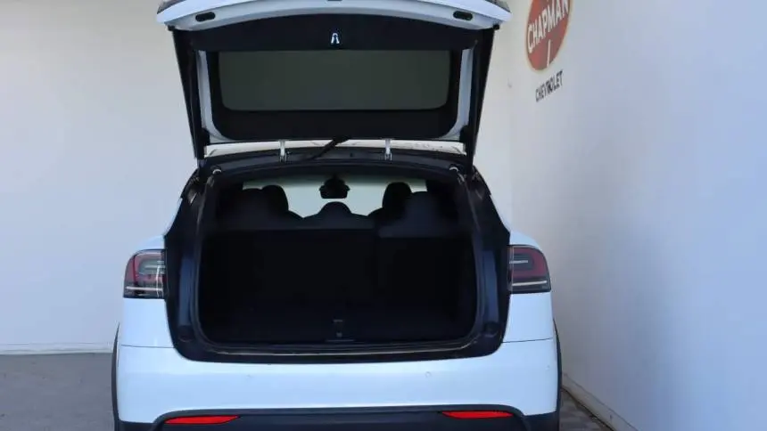 2022 Tesla Model X 7SAXCDE52NF336245