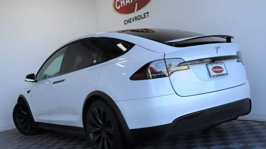 2022 Tesla Model X 7SAXCDE52NF336245