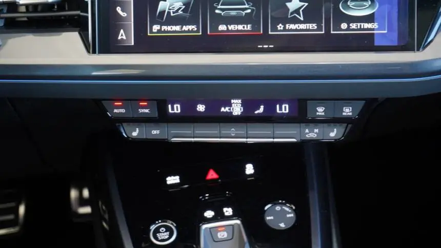 2025 Audi Q4 e-tron WA13UBFZ0SP042370
