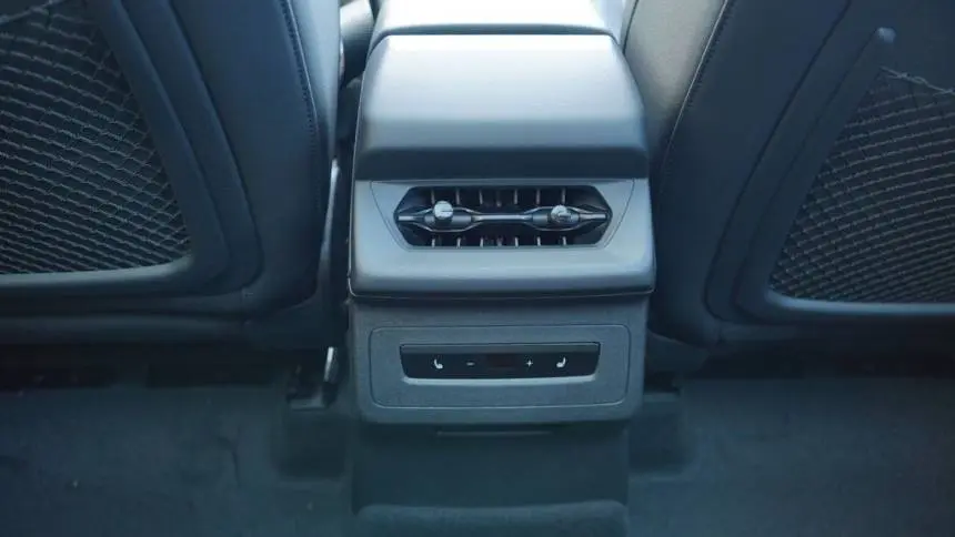 2025 Audi Q6 e-tron WA124BGFXSA027975