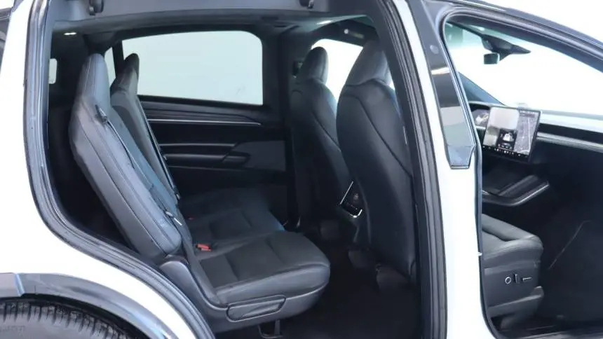 2022 Tesla Model X 7SAXCDE52NF336245