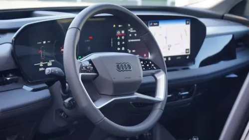 2025 Audi Q6 e-tron WA124BGFXSA027975