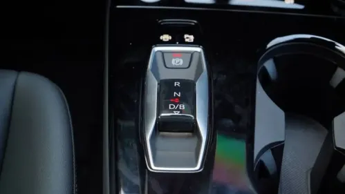 2025 Audi Q6 e-tron WA124BGFXSA027975