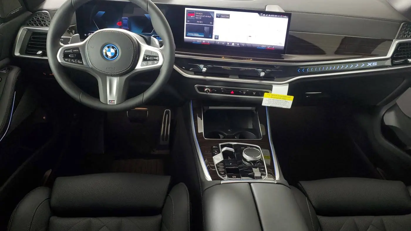 2025 BMW X5 5UX43EU08S9Z99500