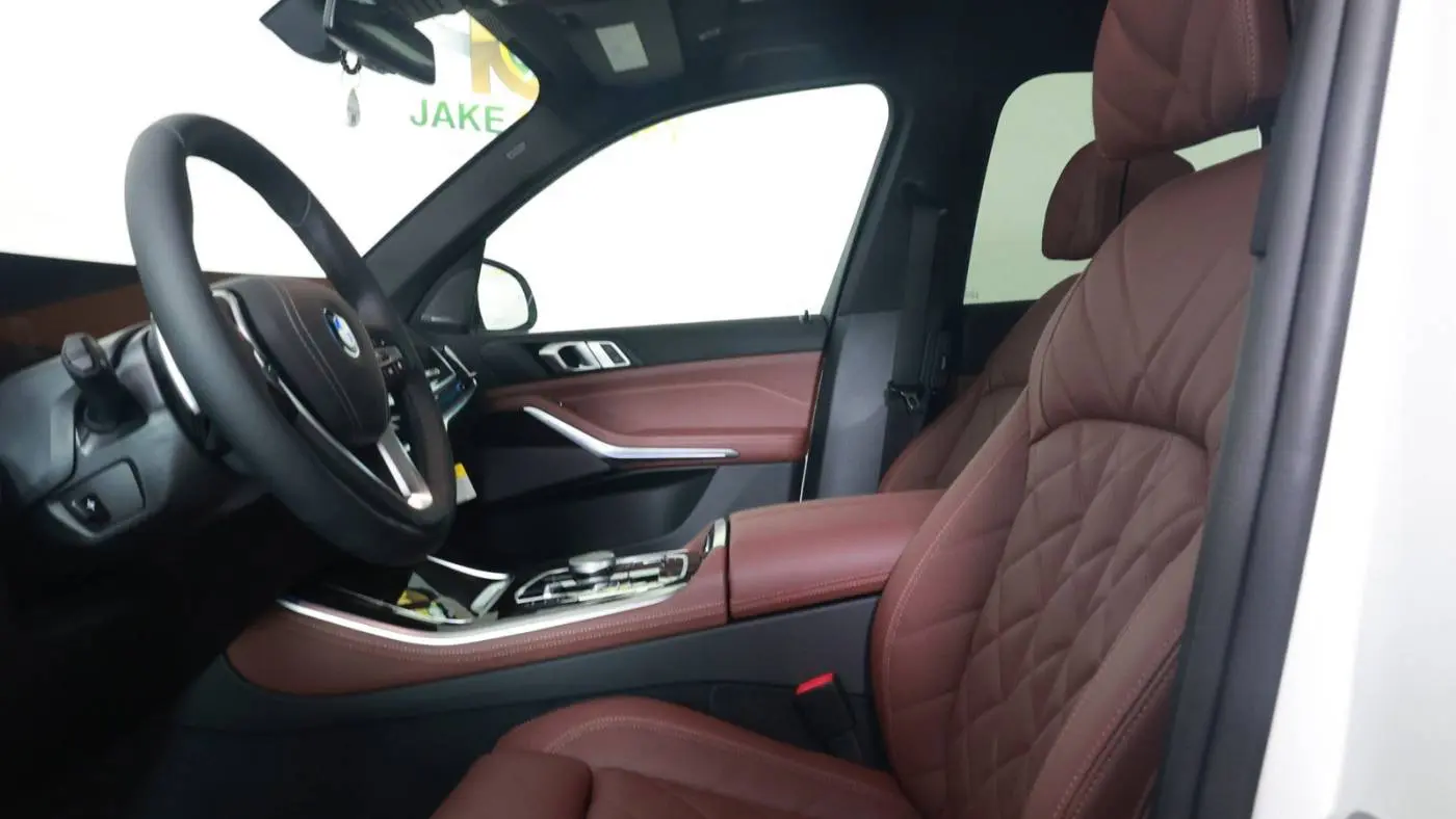 2025 BMW X5 5UX43EU03S9Z15566