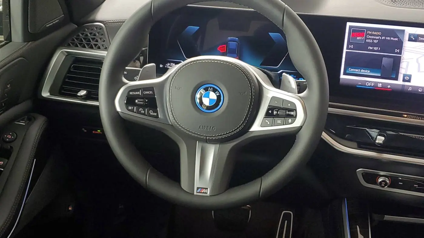 2025 BMW X5 5UX43EU08S9Z99500