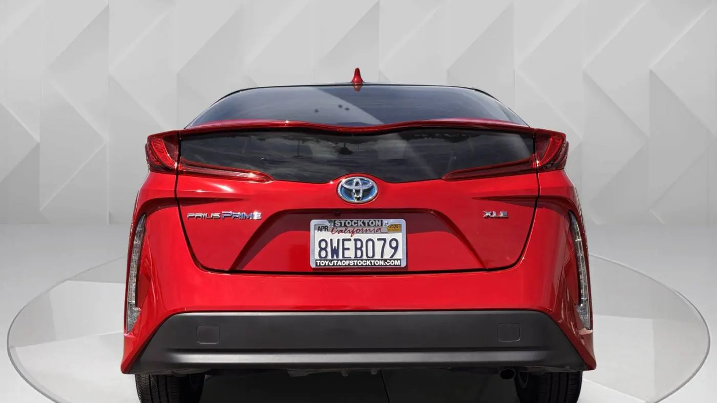 2021 Toyota Prius Prime JTDKAMFP3M3187210