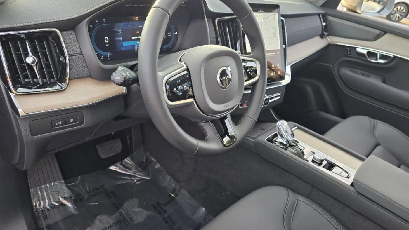 2025 Volvo XC90 YV4H60PB5S1357483
