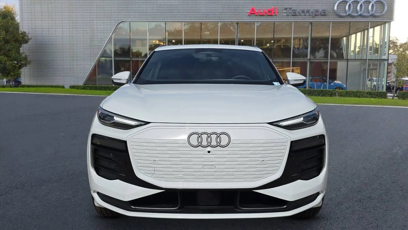 2025 Audi Q6 e-tron WA114BGF7SA018551
