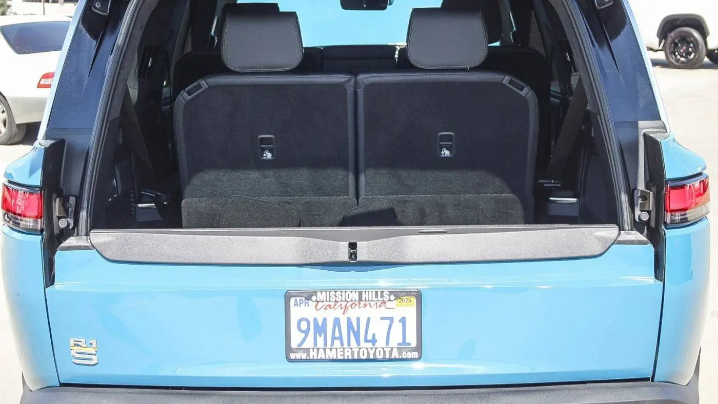 2024 Rivian R1S 7PDSGABAXRN034004