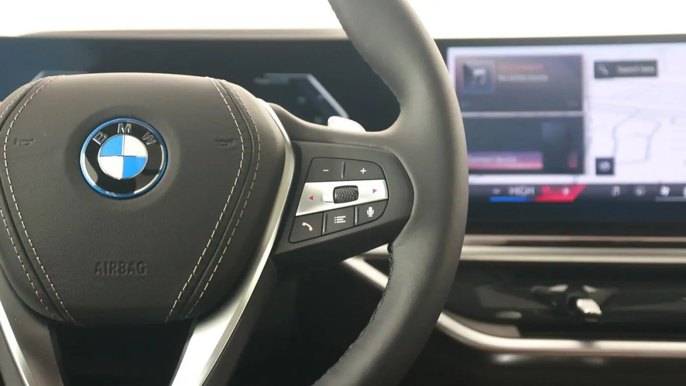 2025 BMW X5 5UX43EU03S9Z15566