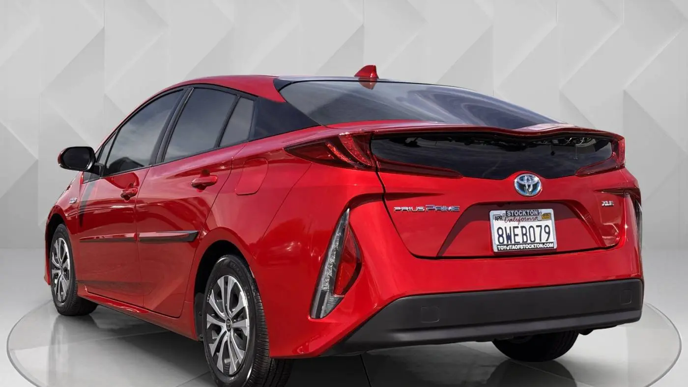 2021 Toyota Prius Prime JTDKAMFP3M3187210