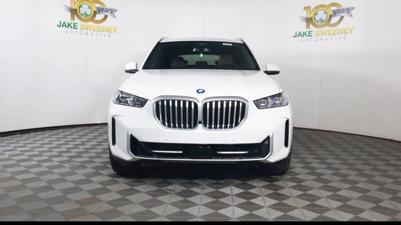 2025 BMW X5 5UX43EU03S9Z15566