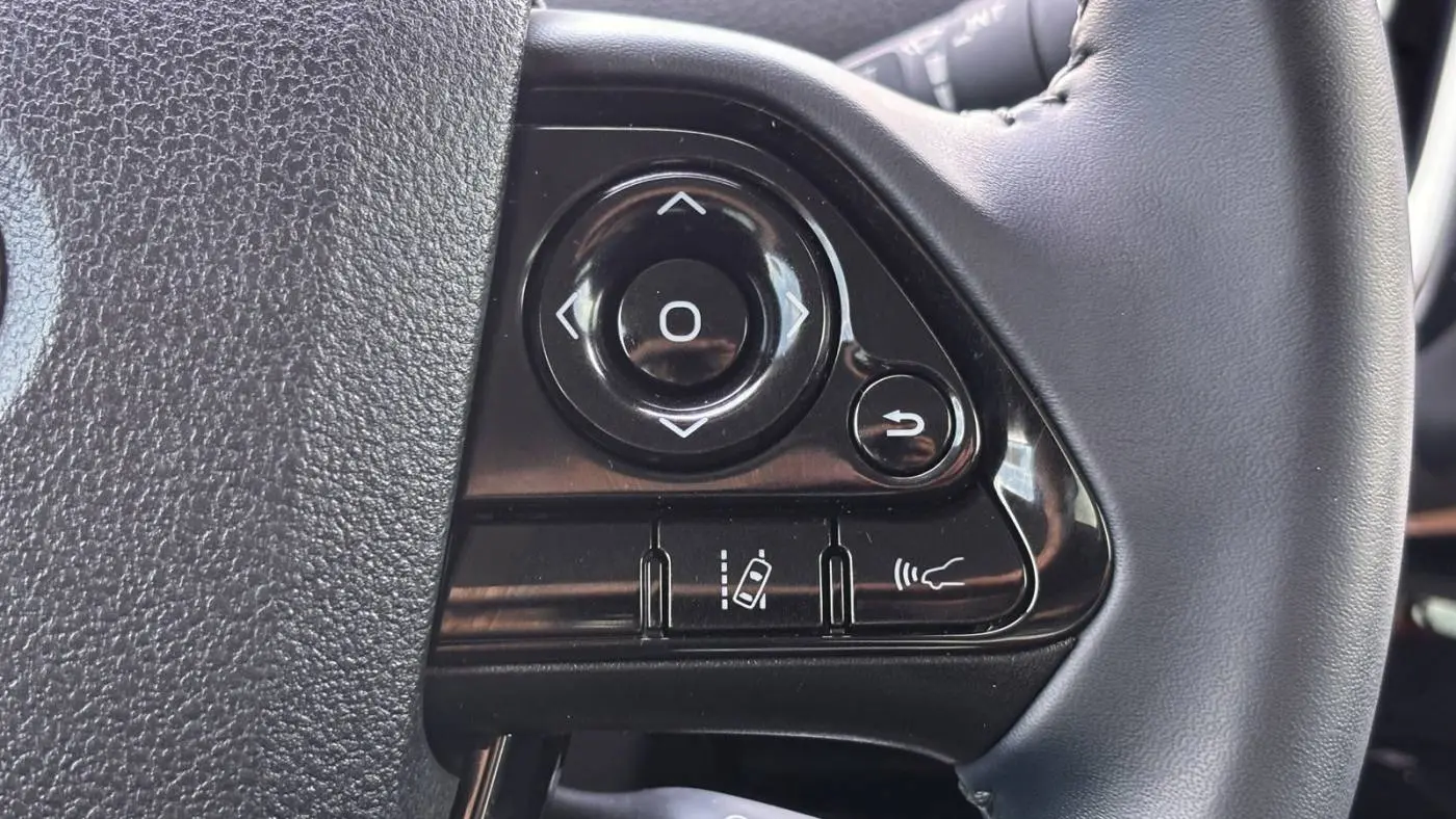 2021 Toyota Prius Prime JTDKAMFP3M3187210