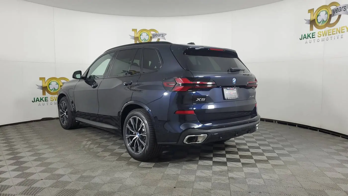 2025 BMW X5 5UX43EU08S9Z99500