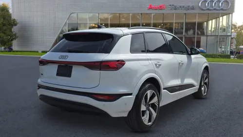 2025 Audi Q6 e-tron WA114BGF7SA018551