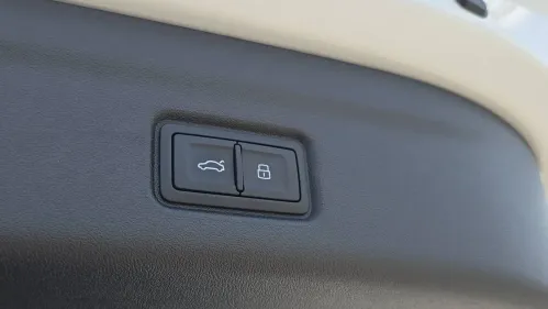 2025 Audi Q6 e-tron WA114BGF7SA018551