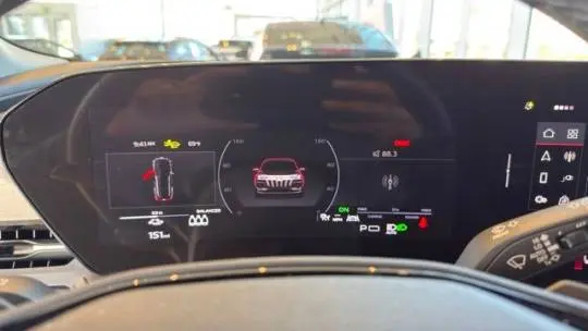 2025 Audi Q6 e-tron WA124BGF0SA021926