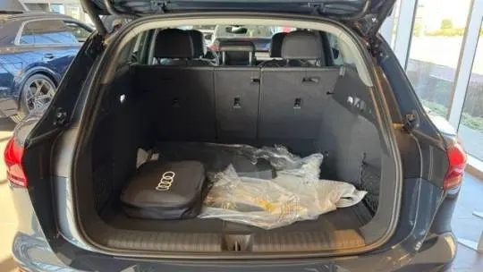 2025 Audi Q6 e-tron WA124BGF0SA021926