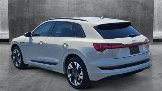 2021 Audi e-tron WA1AAAGE6MB007709