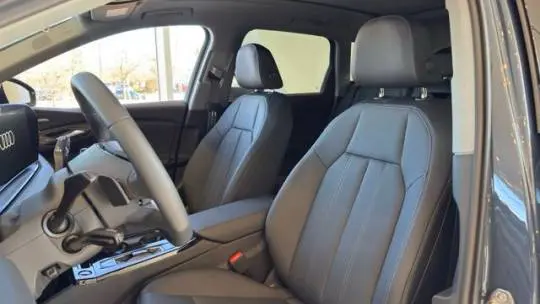 2025 Audi Q6 e-tron WA124BGF0SA021926