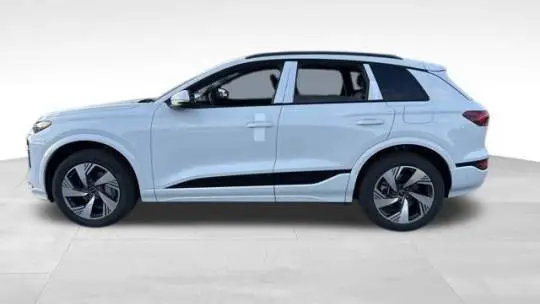 2025 Audi Q6 e-tron WA124BGF1SA016041