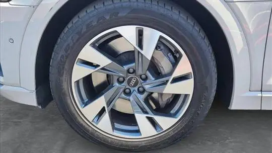 2021 Audi e-tron WA1AAAGE6MB007709