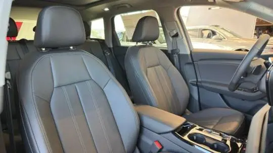 2025 Audi Q6 e-tron WA124BGF0SA021926