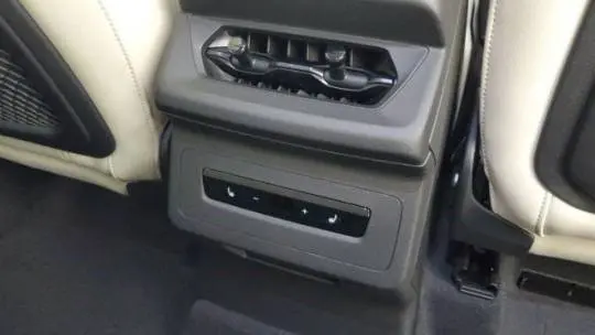 2025 Audi Q6 e-tron WA112BGF1SA020463