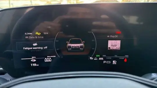 2025 Audi Q6 e-tron WA124BGF1SA016041