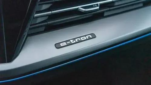 2025 Audi Q4 e-tron WA13UBFZ3SP002817