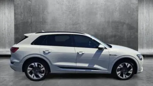 2021 Audi e-tron WA1AAAGE6MB007709