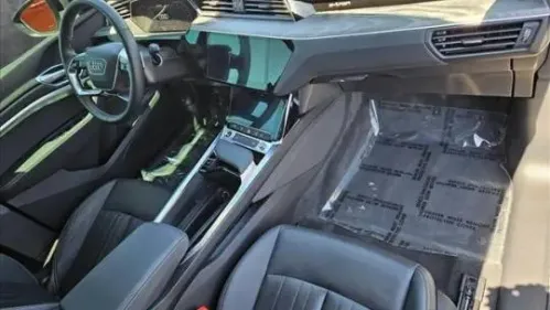 2021 Audi e-tron WA1AAAGE6MB007709