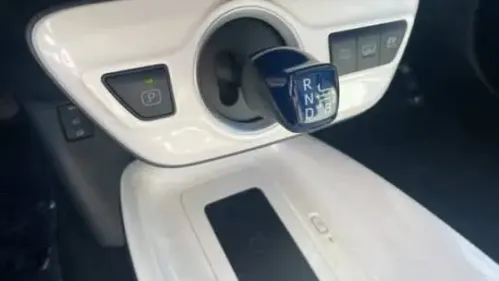 2019 Toyota Prius Prime - Images - 18