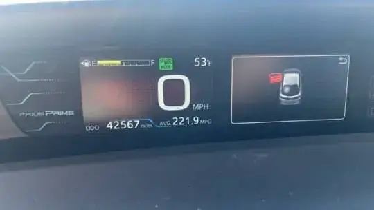 2019 Toyota Prius Prime - Images - 21