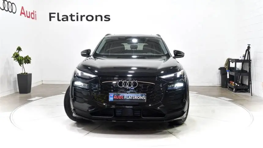 2025 Audi Q6 e-tron WA134BGF2SA026890