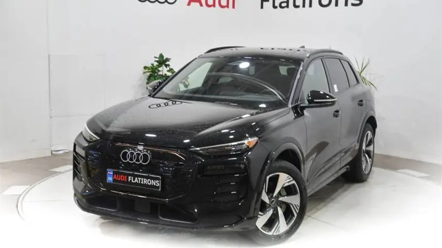 2025 Audi Q6 e-tron WA124BGF8SA017817