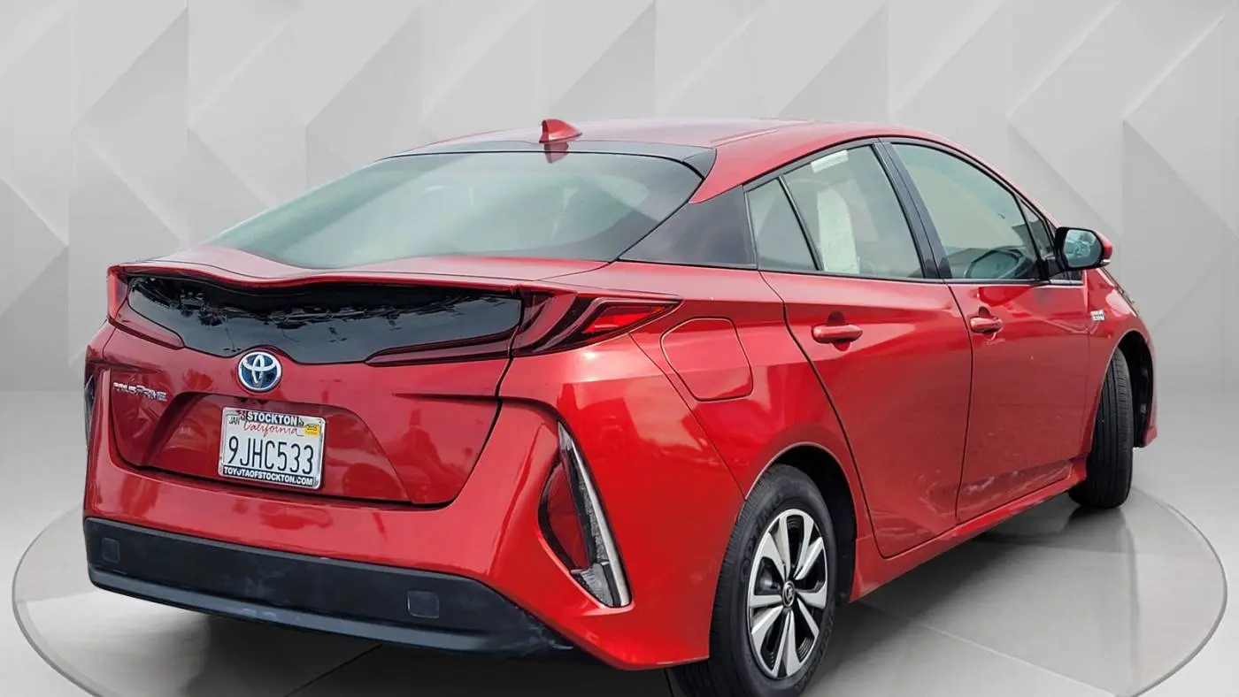 2017 Toyota Prius Prime JTDKARFP6H3058512