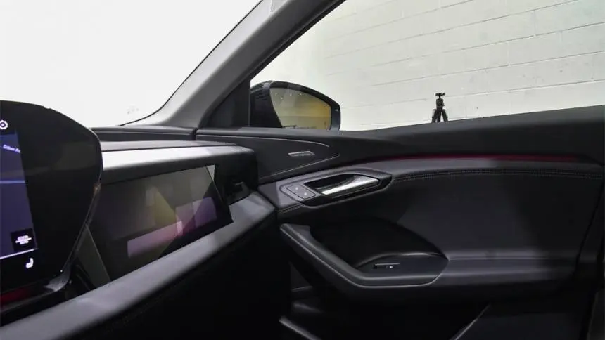 2025 Audi Q6 e-tron WA134BGF2SA026890