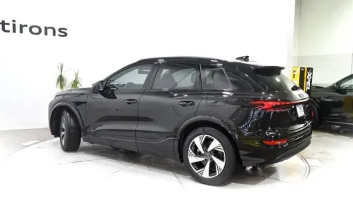 2025 Audi Q6 e-tron WA134BGF2SA026890