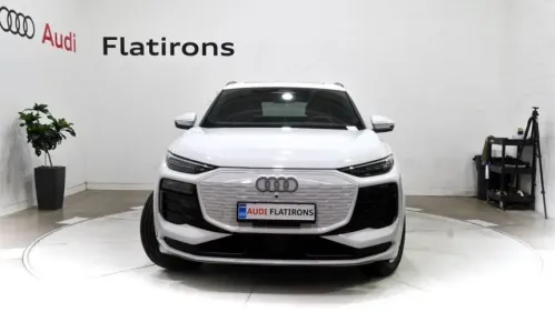 2025 Audi Q6 e-tron WA124BGF8SA019521