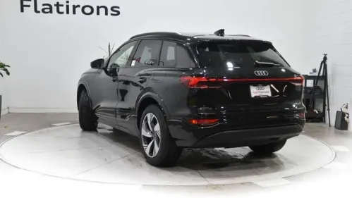 2025 Audi Q6 e-tron WA124BGF8SA017817