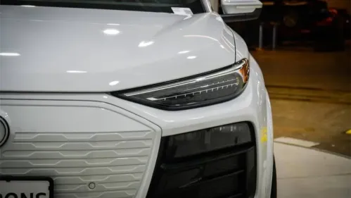 2025 Audi Q6 e-tron WA124BGF8SA019521