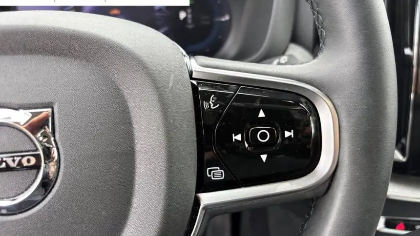 2025 Volvo XC60 YV4H60RC8S1026838