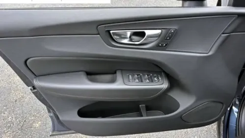 2025 Volvo XC60 YV4H60RC8S1026838