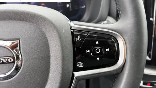 2025 Volvo XC60 YV4H60RC8S1026838