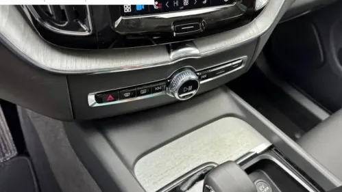 2025 Volvo XC60 YV4H60RC8S1026838