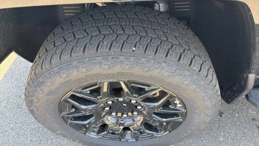2025 GMC HUMMER EV SUV 1GKT0NDE2SU116218