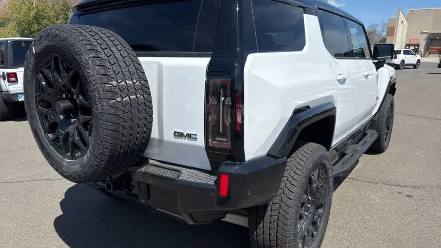 2025 GMC HUMMER EV SUV 1GKT0NDE2SU116218