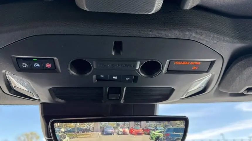 2025 GMC HUMMER EV SUV 1GKT0NDE2SU116218